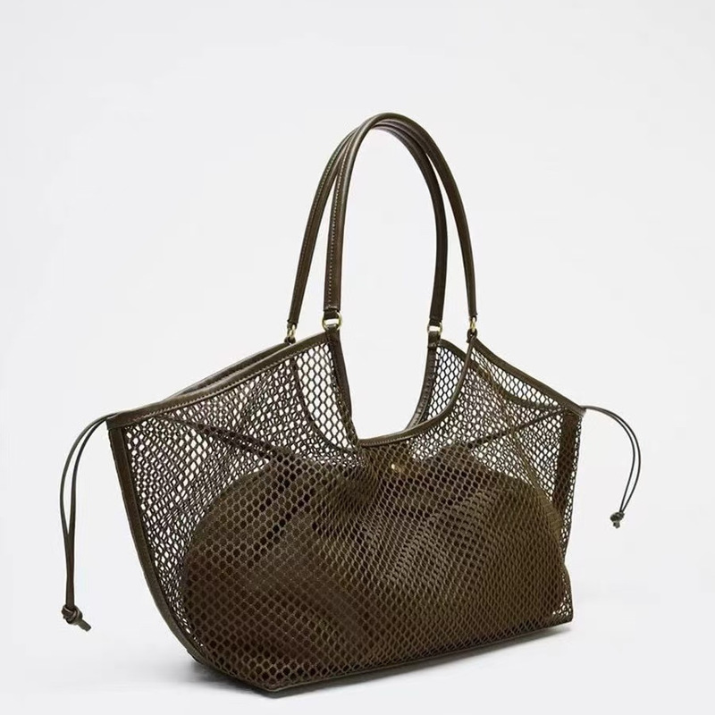 European and American Style Large-Capacity Women's Beach Bag Hollow Mesh Beach Bag Outdoor Travel Vacation Storage Bag Tote Bag
