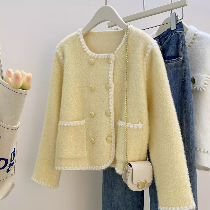 2025 New French-Style High-End Chic Gentle and Unique Yellow Coat with Fleece Lining for Women, Versatile for Autumn and Winter 2025 New French-Style High-End Chic Gentle and Unique Yellow Coat with Fleece Lining for Women, Versatile for Autumn and Winter