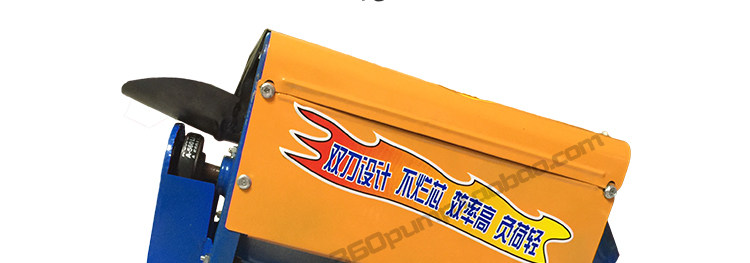 Full automatic corn thresher for furry cards