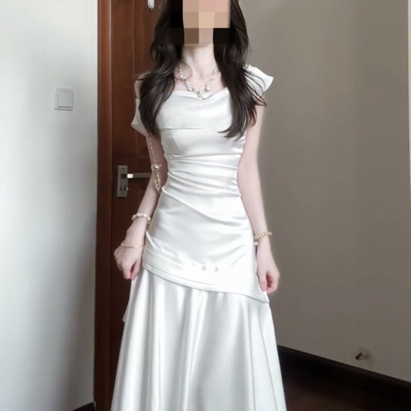 White Satin Light Wedding Dress, High-End Niche Unique French Irregular Dress for Marriage Registration and Engagement White Satin Light Wedding Dress, High-End Niche Unique French Irregular Dress for Marriage Registration and Engagement