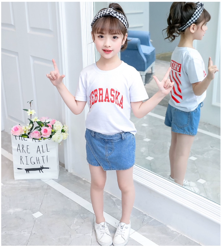 Quần short denim bé gái 2019 mới hè trẻ em quần mỏng bé gái ngoại lỗ khí nóng quần trong bé trai - Quần jean