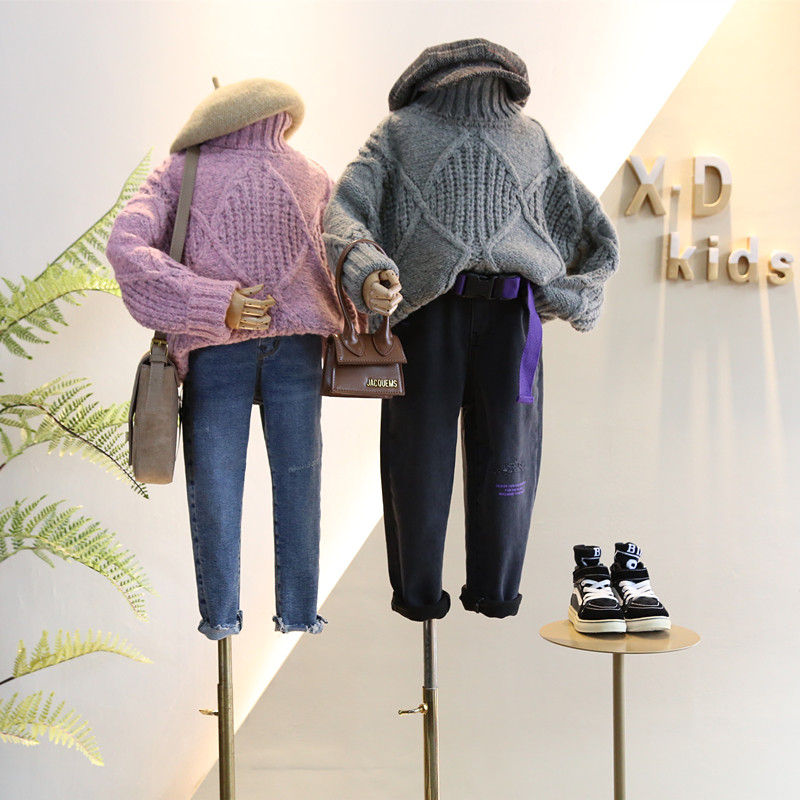 Non-refundable 2020 winter new girls' clothing retro high-necked twist thick needle wide version dropped shoulders lazy pullover sweater