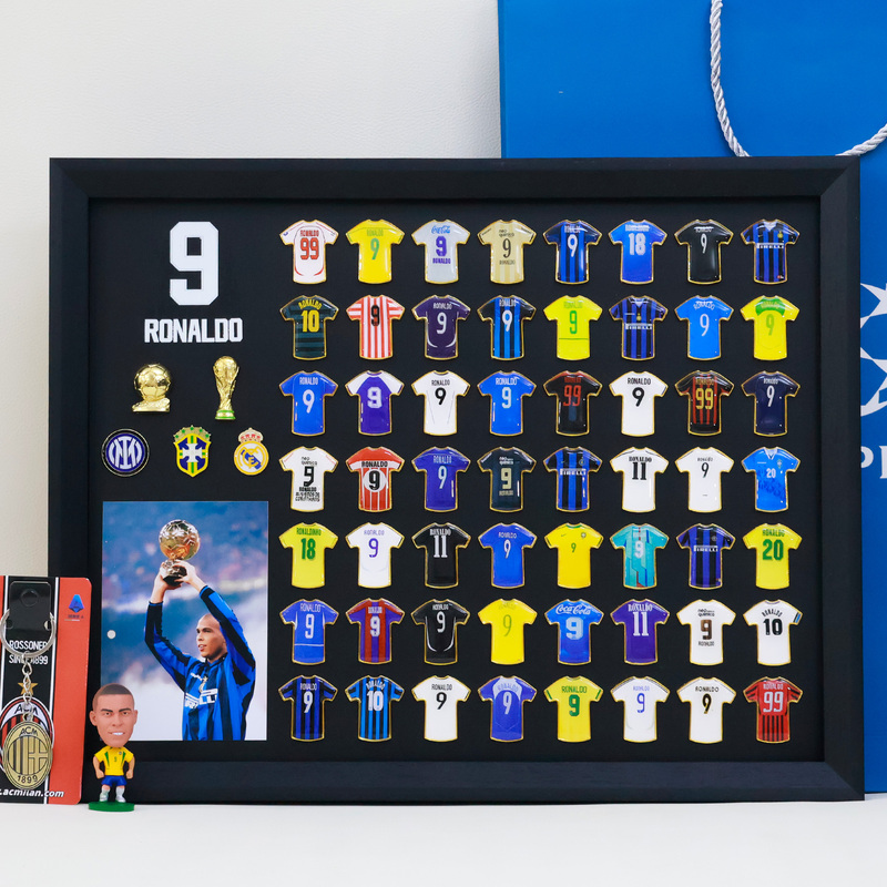 Inter Milan Lautaro Merchandise Ronaldo Jersey Badge Photo Frame as a Birthday Gift for Husband as a Keepsake