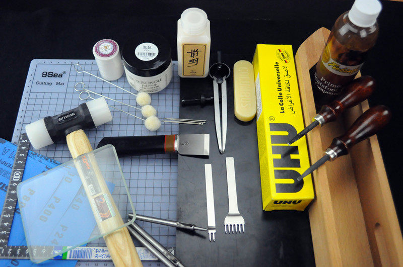 Front feather refuge handmade leather DIY handsewn leather beginner set base kit set leather carving vegetable tanning