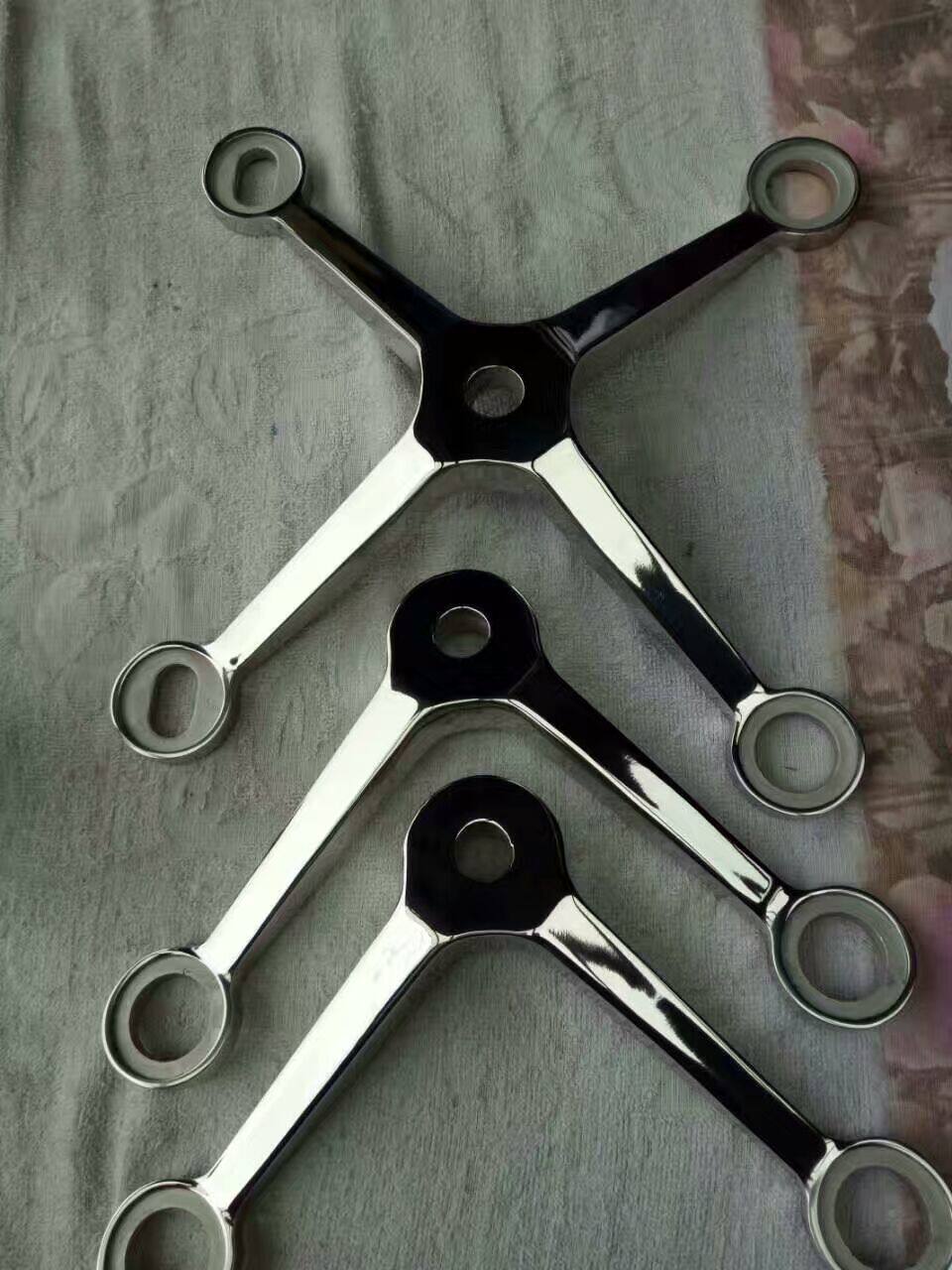 304 stainless steel 200 type point curtain wall awning glass accessories Bojie claw Bojie joint adapter