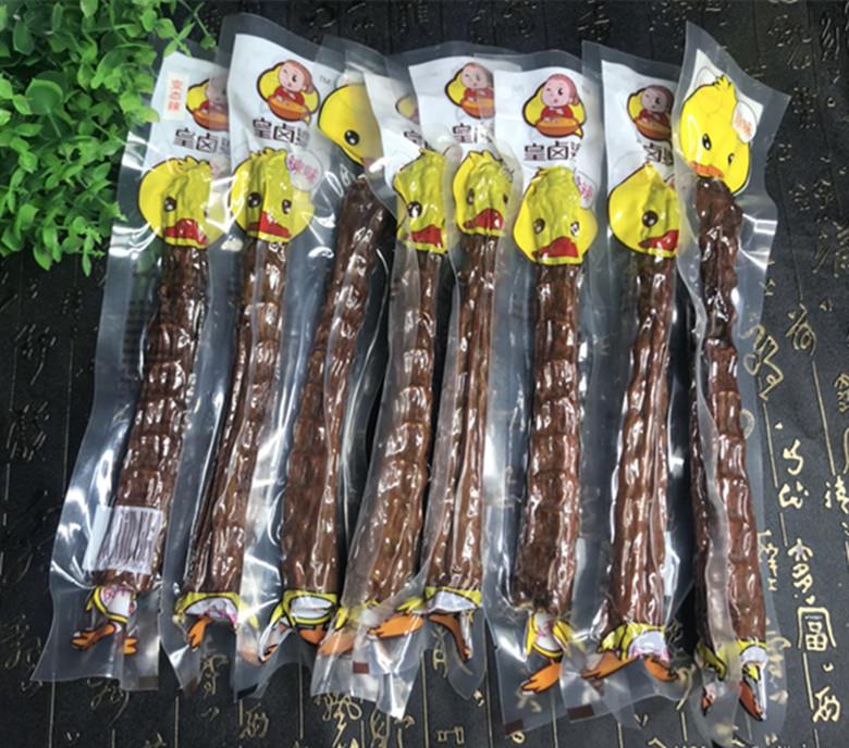 Real yellow halogen-bitty air-dried hand ripping duck neck Jilin city old lady duck meat spicy snacks snack casual cooked food
