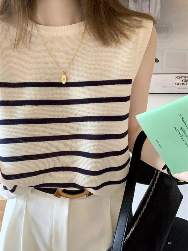French-Style Elegant Striped Sleeveless Ice Silk Knit Top for Women, Summer Thin Regular Shoulder Vest That Covers Side Breasts
