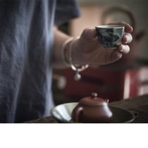 (Taicu Lianhuatang) Antique blue and white small Cup Kangxi landscape hand-painted green silver edge Tea Cup 45cc