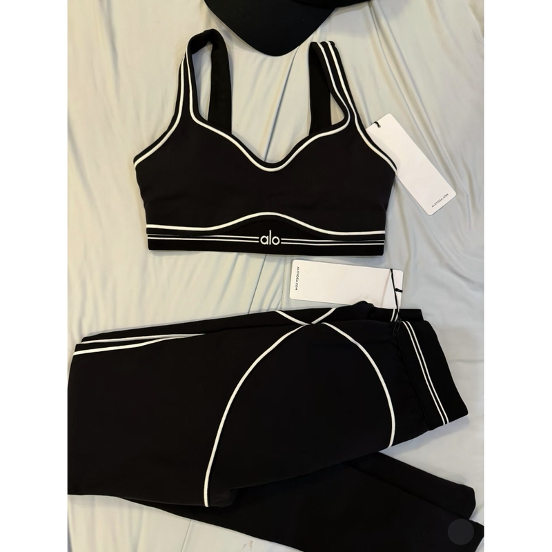[in Stock from the Source Factory] Cross-Border Popular Yoga Set with Logo, Shaping Fitness Bra, Sports Pilates