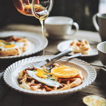 Zetten Home Nordic Ceramics Home Vegetable Dish Retro Creative Fish Dish Light Lavish Home Dinner Plate Breakfast Disc