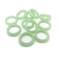 Светло -зеленое стекло имитация Hetian Jade