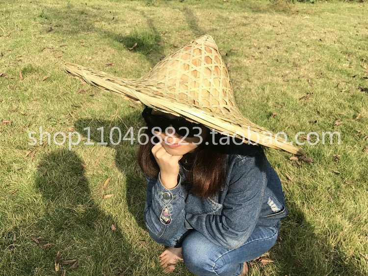 西柚姑娘雜貨鋪 熱賣中 大號斗笠大檐尖頂防雨曬遮陽草帽子手工竹編制品農家特色裝飾演出 Yahoo奇摩拍賣 西柚姑娘雜貨鋪 熱賣中 大號斗笠大檐尖頂防雨曬遮陽草帽子手工竹編制品農家特色裝飾演出 Yahoo奇摩拍賣