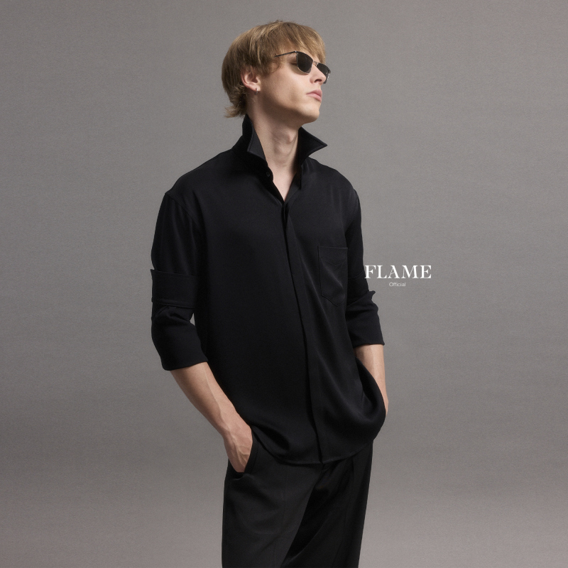 Flame Official Acetate Thin Matte Sunscreen Long Sleeve Shirt Flame Official Acetate Thin Matte Sunscreen Long Sleeve Shirt