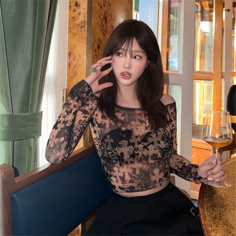 Maple Leaf Cross All-Over Lace Trim Long-Sleeve T-Shirt for Women, Summer American Retro Slim-Fit Mesh Top