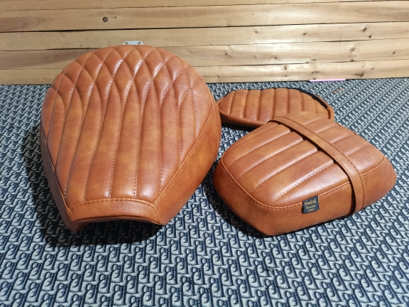 Lifan V16/V16 PLUS シートクッションカバー、折りたたみ式背もたれカバー、ロープ付き、すぐに使用可能、クレイジーホース柄