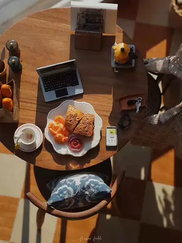 [Spot] CZHOUSE Август Новый Северный Европейский французский ретро диско