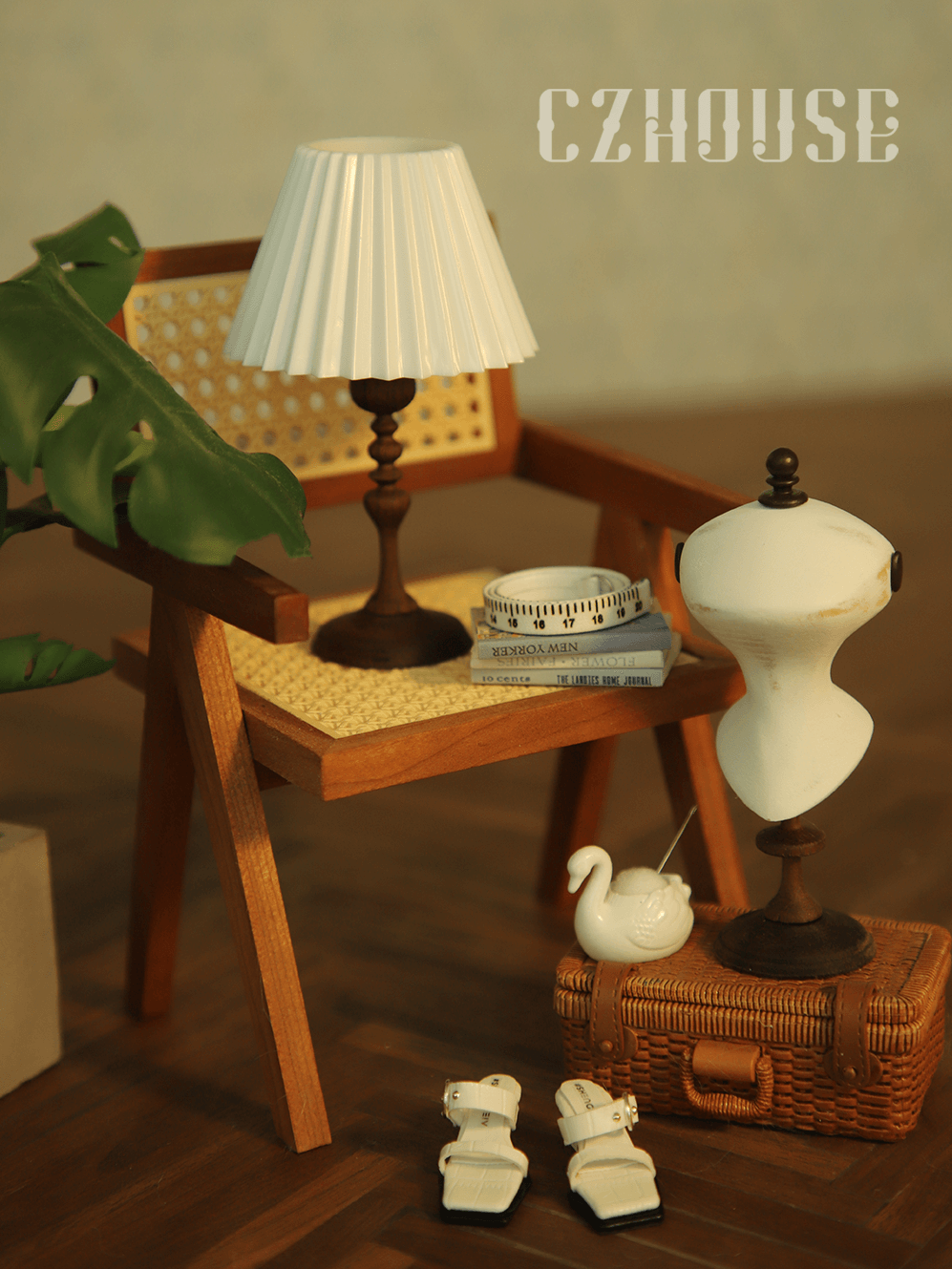 bjd场景道具娃屋 【现货】微缩黑胡桃木复古褶皱台灯（电线可拆卸）陈郎lanczhouse