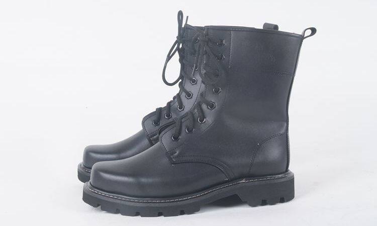 Bottes militaires en cuir - dérapage - Ref 1398407 Image 19