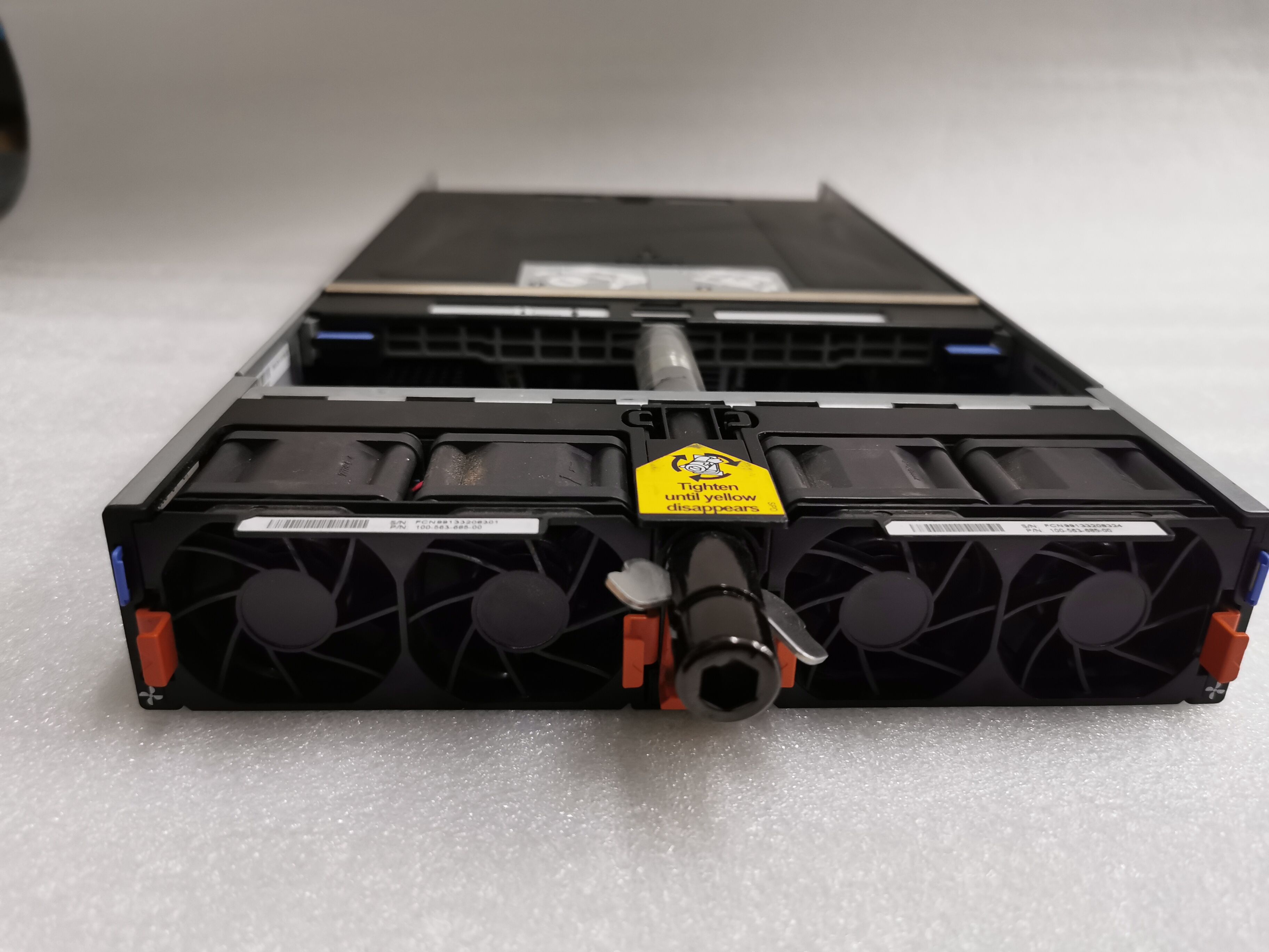 110-201-002D 110-201-005D EMC VNX5600 controller can be tested