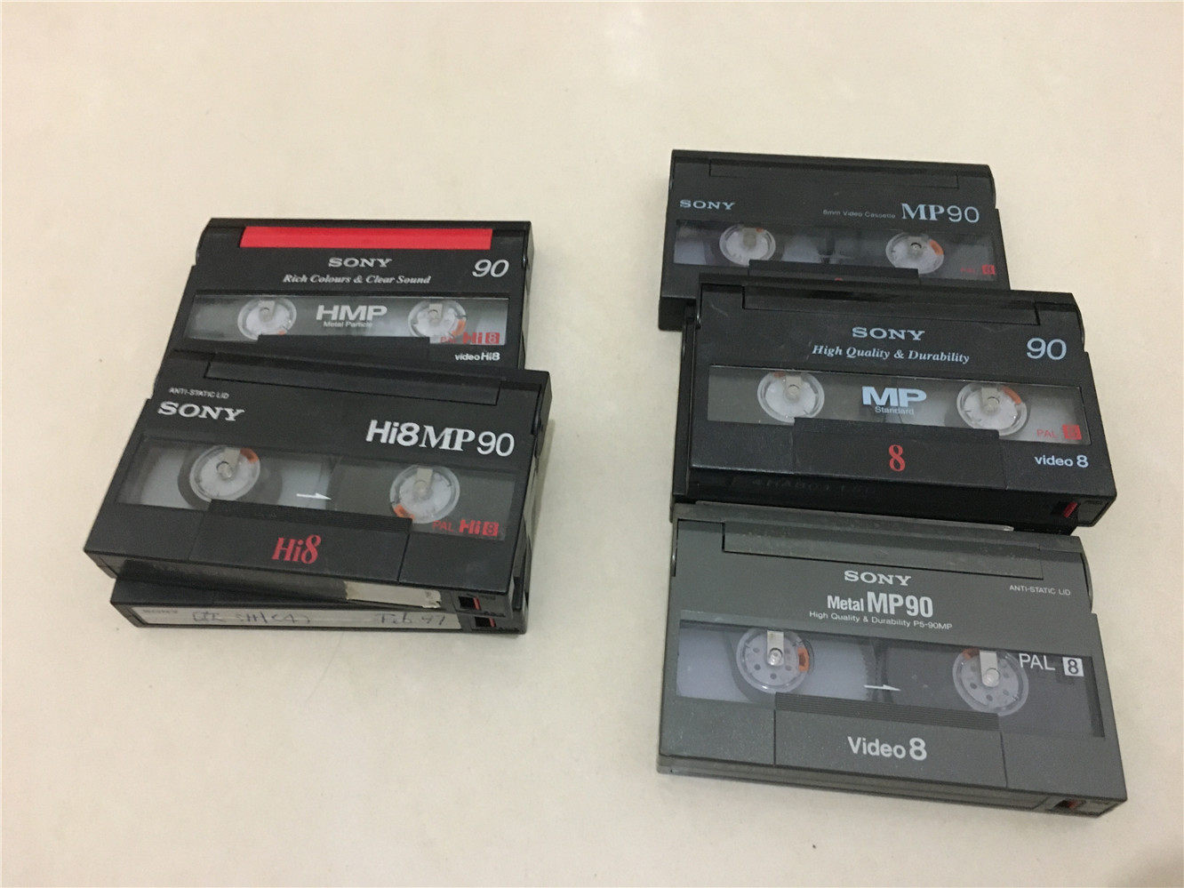 SONY HI8 MP 90 CAMERA BELT