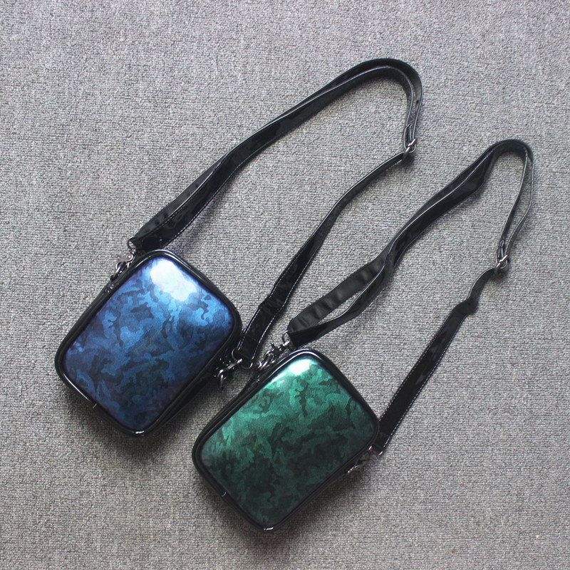 Tide brand men's fashion shoulder bag casual Korean version personality men's bag messenger bag sports men's and women's mobile phone small square bag