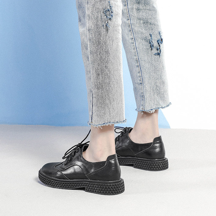 Tide brand 2022 spring and autumn British style small leather shoes women's retro breathable brogue women's shoes all-match lace-up net red tide shoes