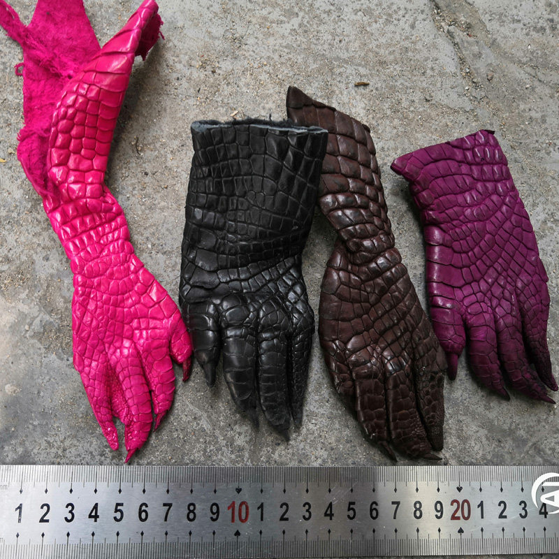 Crocodile Claw Decorations DIY Decorative Hanging Accessories Creative Keychain Decorations