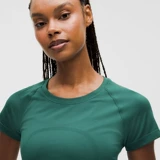 Свифти техническая мисс Спорт с коротким рукавом T -Fork 2,0 *Race Deshaity 丨 Lululemon 丨 LW3DZBS