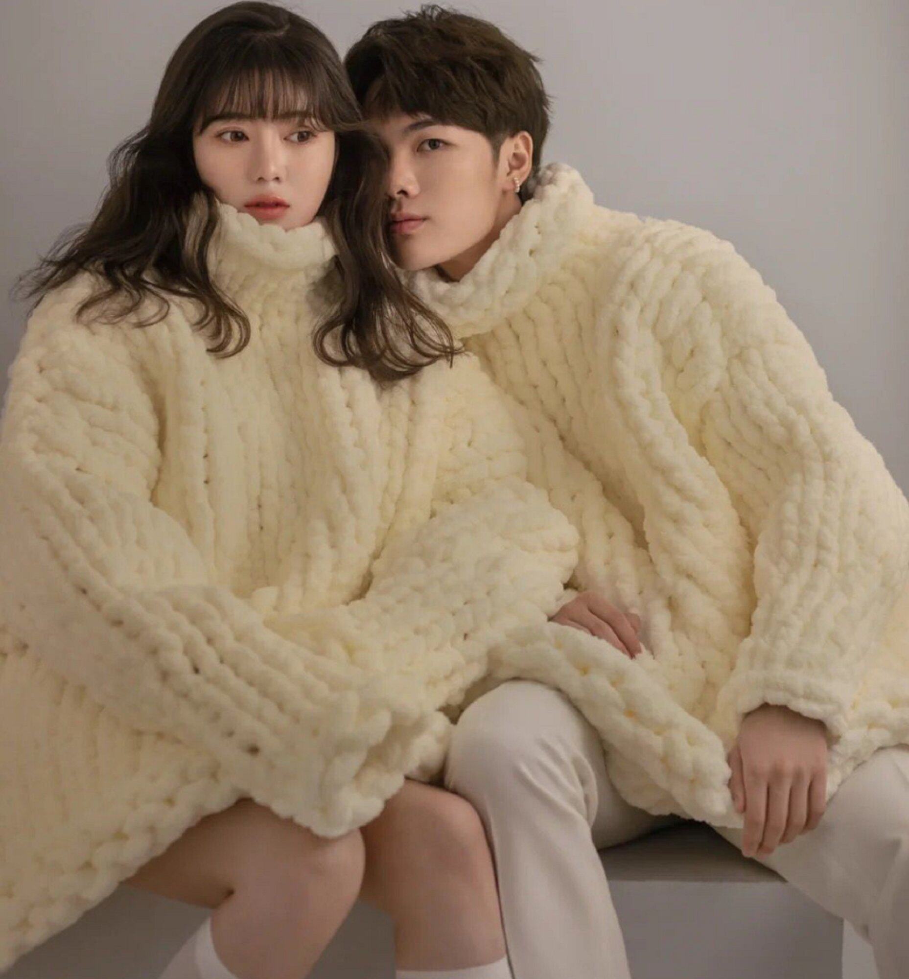 2022 New Year's Day new photo gallery autumn and winter photo lovers themed clothing New Year Christmas art sweater Write a real suit