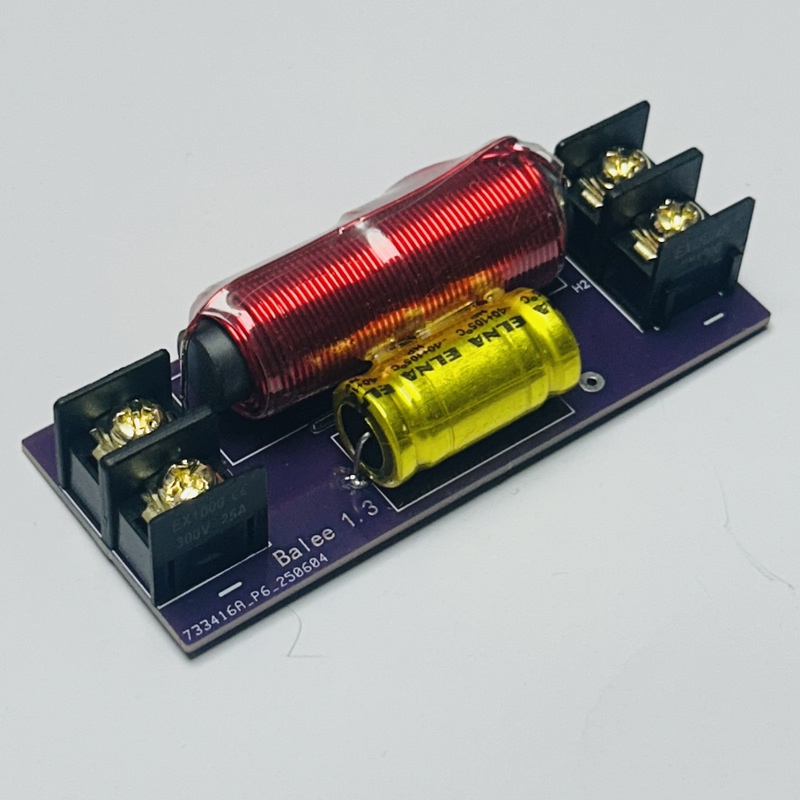 Independent Car Bass Speaker Crossover Pure Bass Crossover Door Speaker Three-Way Audio Modification and Upgrade
