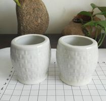 Old porcelain 1970s and 1980s white porcelain porcelain Porcelain bowl Porcelain cup Bird food jar Water bowl Pen wash-single price