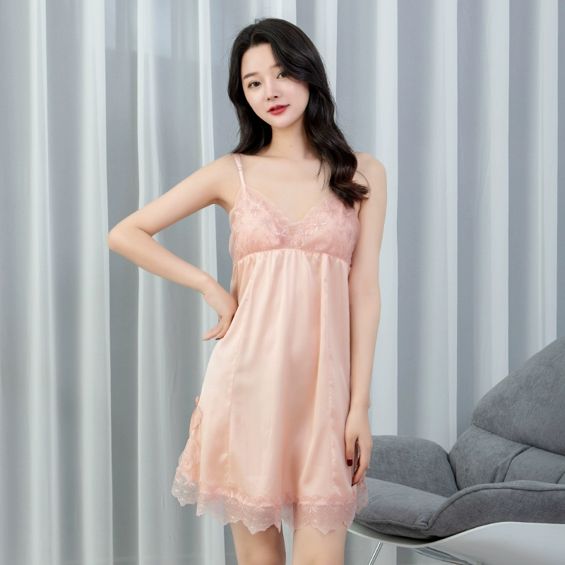 Băng lụa sling pyjama phụ nữ mùa hè mỏng với phần đệm ngực ren rỗng sexy cám dỗ váy ngủ Hàn Quốc phục vụ tại nhà - Bên ngoài ăn mặc