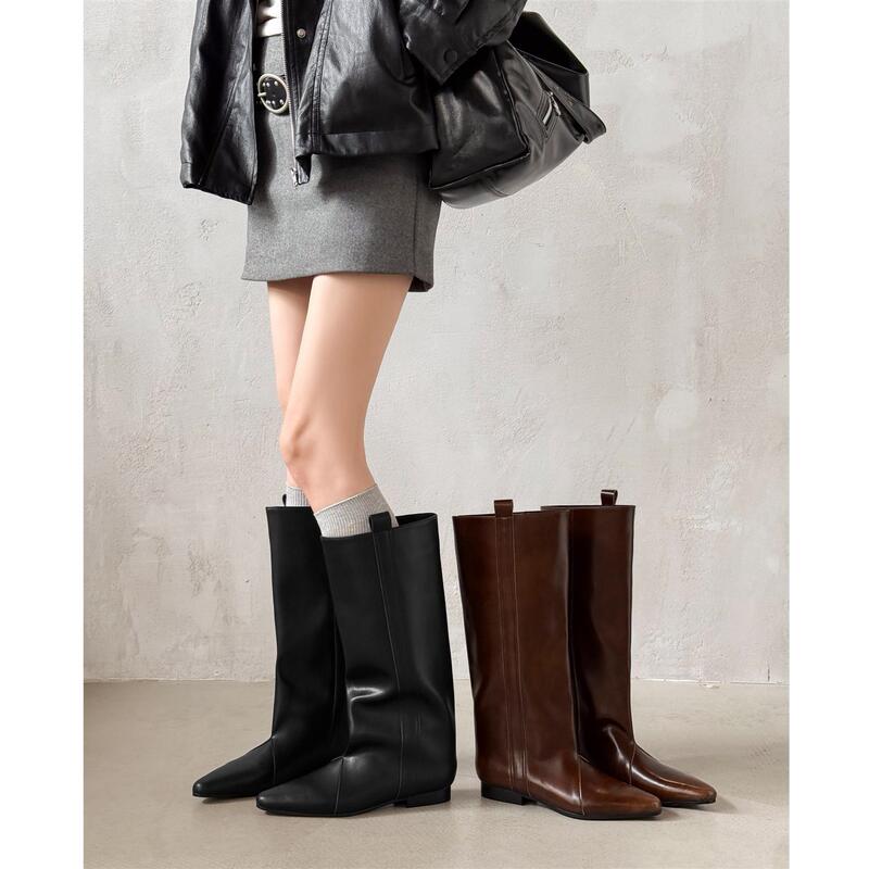 Genuine Leather Version ~ 2026 Large Calf Circumference Retro Style Genuine Leather High Boots for Women, Pointed Toe, Slimming, Low Heel, Over-The-Knee Long Boots