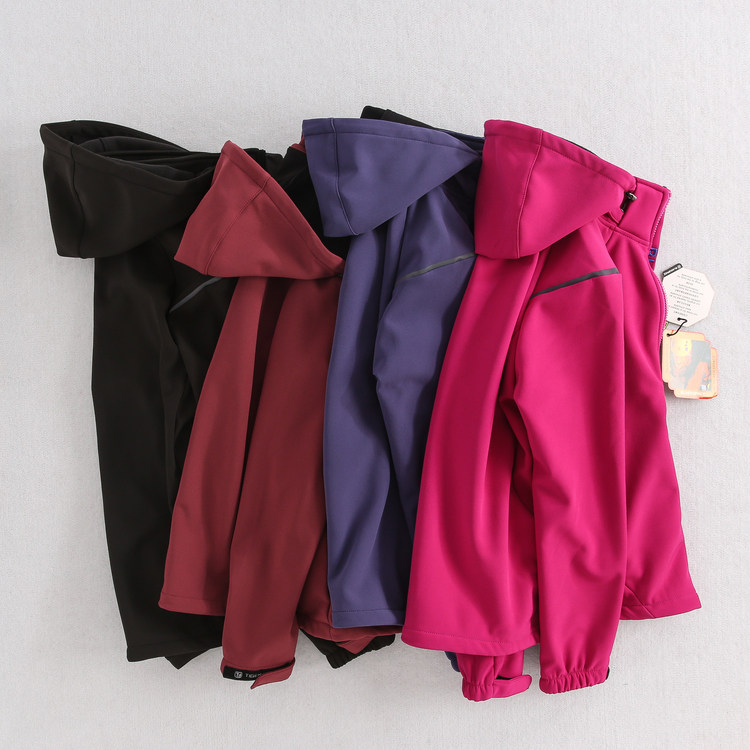 Foreign Trade Tail Single Autumn Winter Outdoor Female Grip Suede Softshell Submachine Clothing Detachable Cap Mountaineering Suit Tourist Jacket Big Size