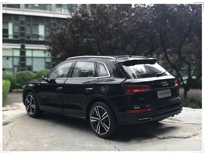 1/18 FAW Volkswagen Q5 AUDI Q5L SUV Model Car Diecast Metal