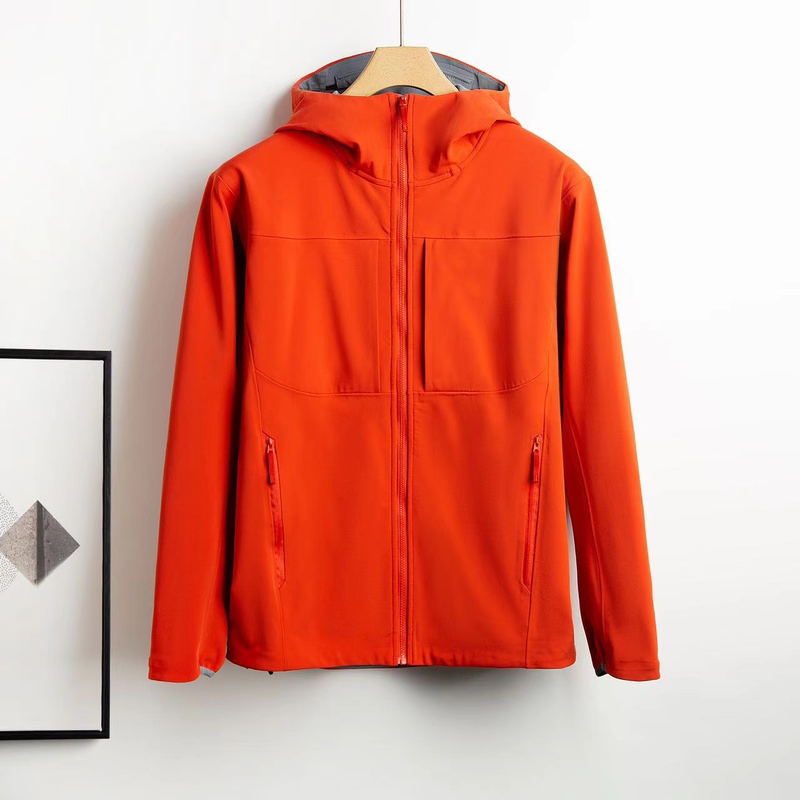 Taizhou Outdoor Softshell with Fleece Lining, Waterproof, Windproof, Breathable, Export Version, Autumn and Winter Couple Style, Unisex, Hooded Stand Collar