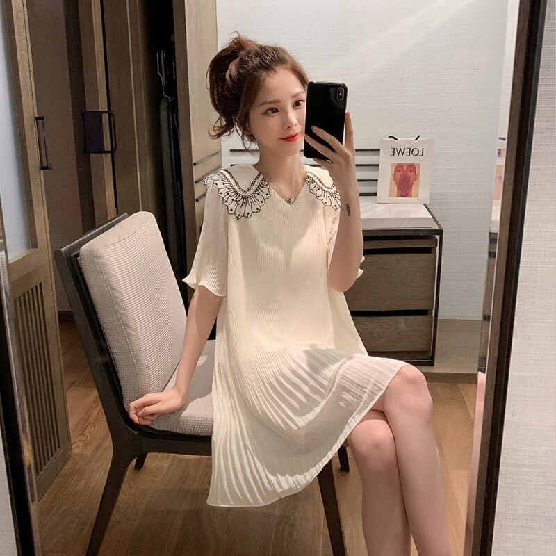 Pregnant woman Ocean dress Summer Fashion Chaoty Spicy Mother Personality Little Fresher Foreign Pie Net Red Pregnancy Woman Dress Summer Dress Summer Dress