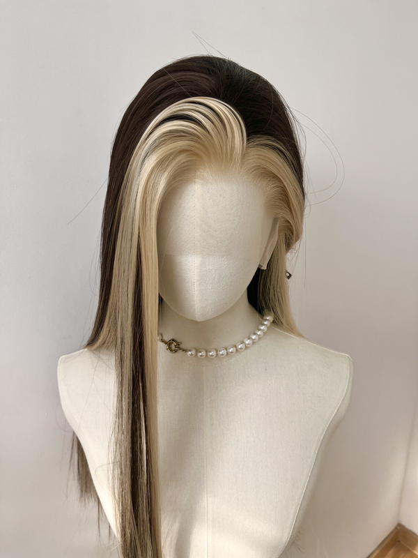 Flat Head Xiao Xu, American-Style Highlighted Golden Brown! 13×4 Hand-Crocheted Large Lace, Free Parting, High-Temperature Fiber Wig