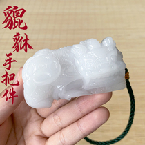 And Tanyu Baiyu jade Jade Leopard handlebar piece men and womens jade and mens jade to put together a piece of money and goat fat jade leopard to get the play