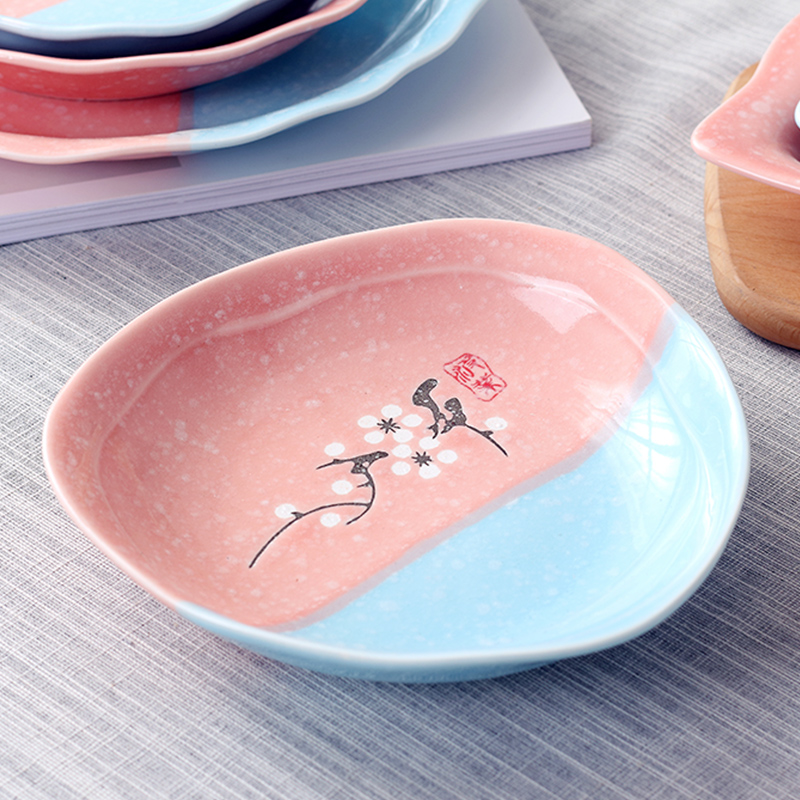 Jingdezhen ceramic dish dish dish home round soup plate creative dumplings Japanese beef dish plate plate tableware