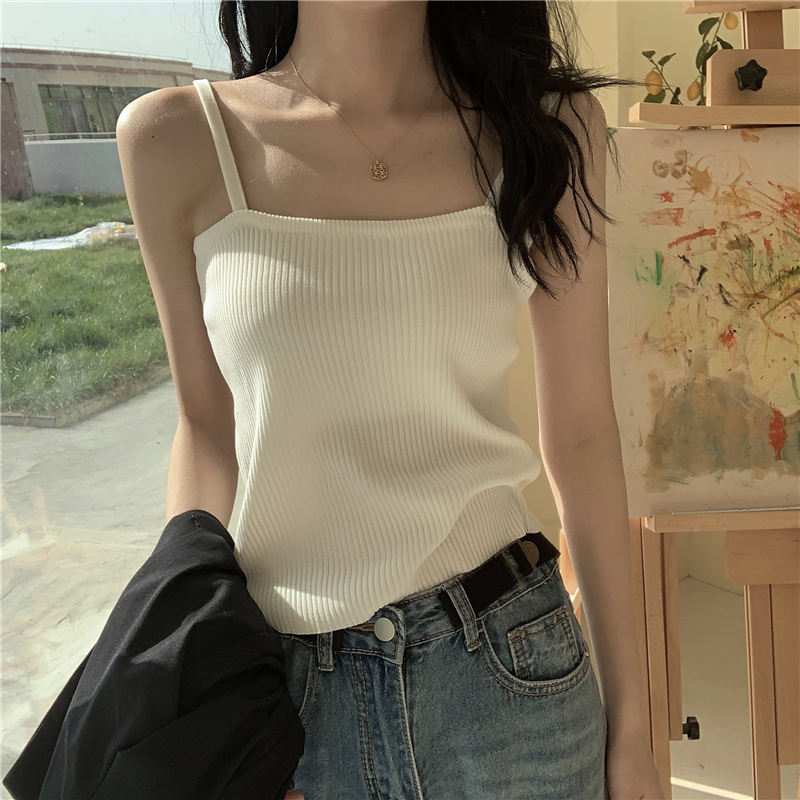 Small Harnesses Vest Woman Outwear Knit Inside Knitted Undershirt Summer 2022 New Beauty Back White Hot Girl Blouse