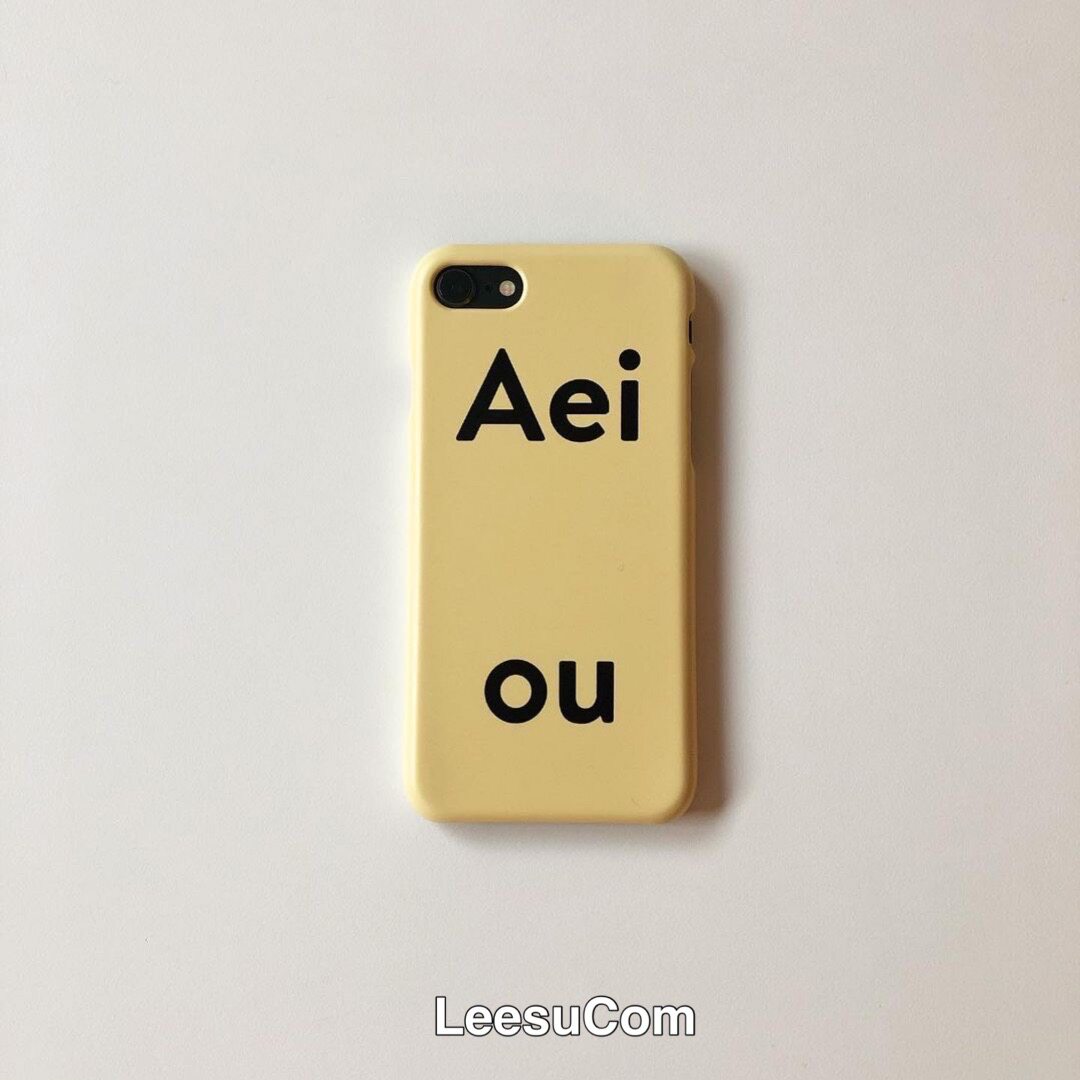 (Spot) Aeiou Korea RR Door Yellow French simple half pack solid color Apple phone case