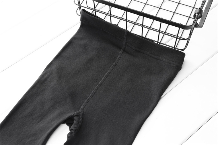 Quần legging đen thậm chí mùa thu cộng với nhung mỏng chân dày quần bước chân phụ nữ mặc quần lửng phần mỏng là phiên bản Hàn Quốc mỏng quần áo nữ đẹp