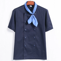 Синяя футболка, шейный платок, короткий рукав