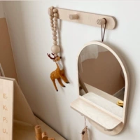 Деревянное висящее зеркало без крючка