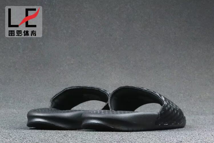 Dép thể thao Rennes GC Nike Benassi JDI 343881 343880-104 614 102 - Dép thể thao dép adidas alphabounce