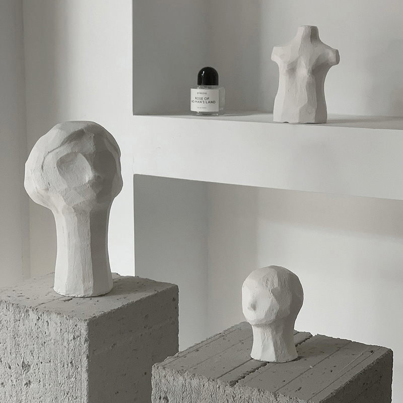 Secret Truck Original Human Plaster Statue Rough Style Figure Abstract Art Sculpture Homestay Cafe Decoration
