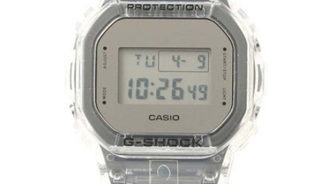 CASIO 复古方形机能运动手表