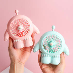 充电式三档大风力桌面迷你小风扇