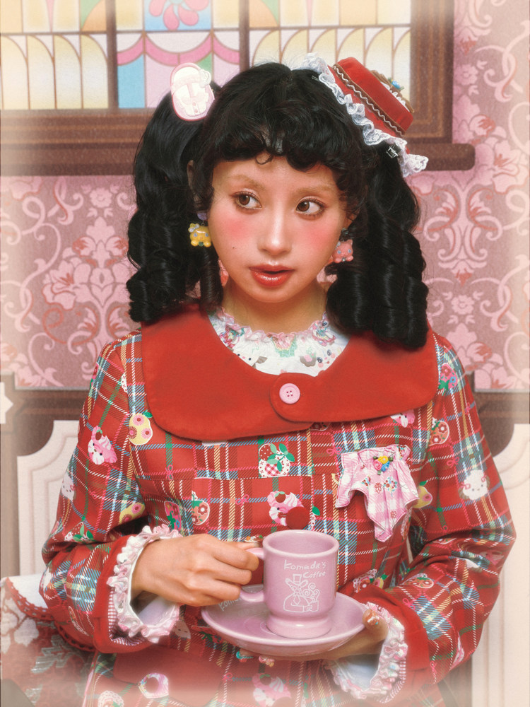 Lutra Jump l l l〕 оригинал красный сугэлань костюм пальто & торт половина юбки длинный рукав Пакет для девушки 